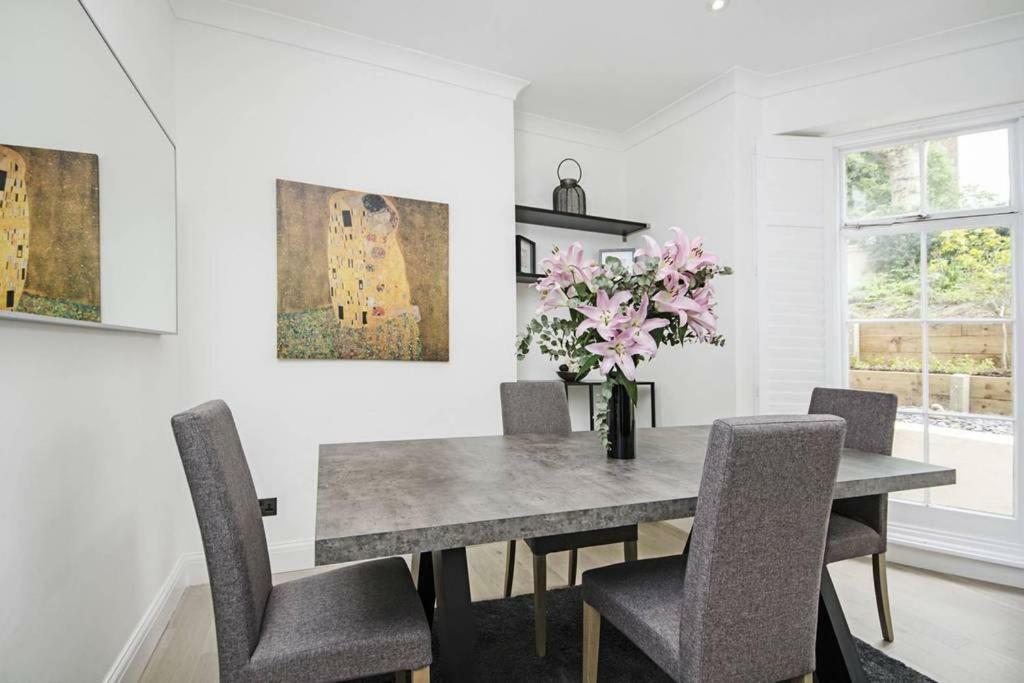 شقة Bright Convenient Flat In Little Venice لندن المظهر الخارجي الصورة